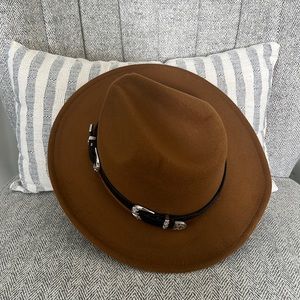 Western Fall, Brown Buckle Hat